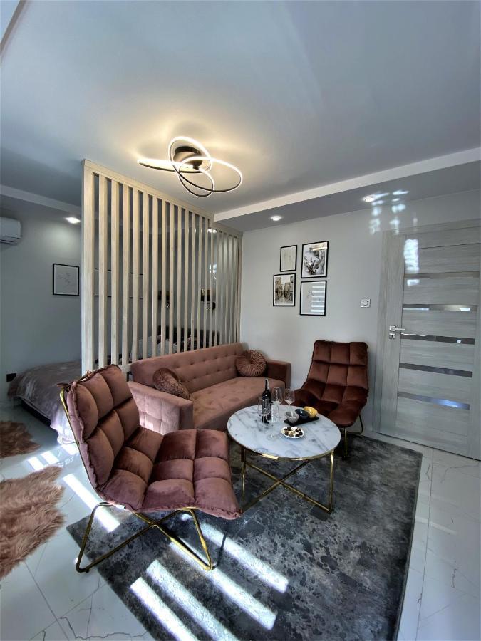 Apartament Zielona Nad Sanem Appartamento Sanok Esterno foto