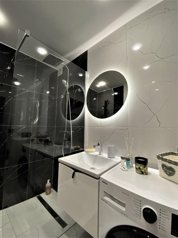 Apartament Zielona Nad Sanem Appartamento Sanok Esterno foto