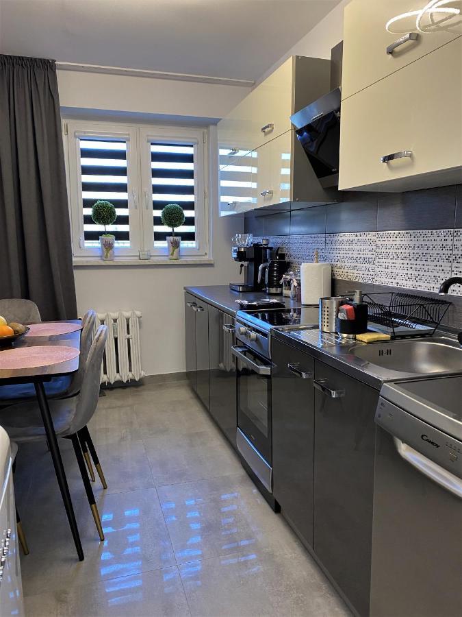 Apartament Zielona Nad Sanem Appartamento Sanok Esterno foto