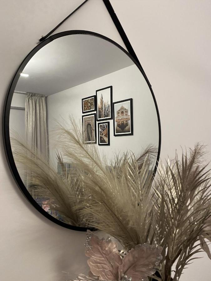 Apartament Zielona Nad Sanem Appartamento Sanok Esterno foto