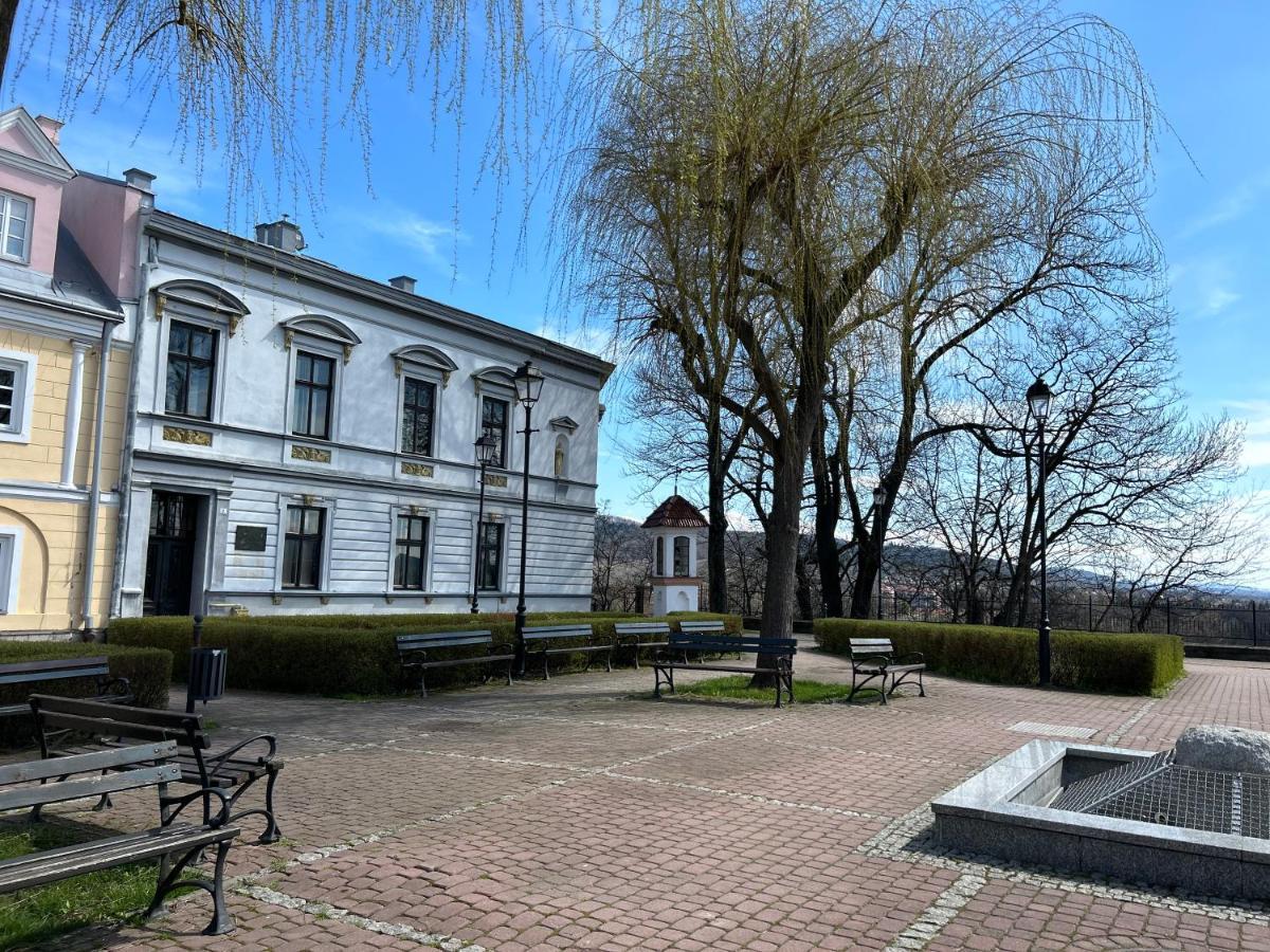 Apartament Zielona Nad Sanem Appartamento Sanok Esterno foto